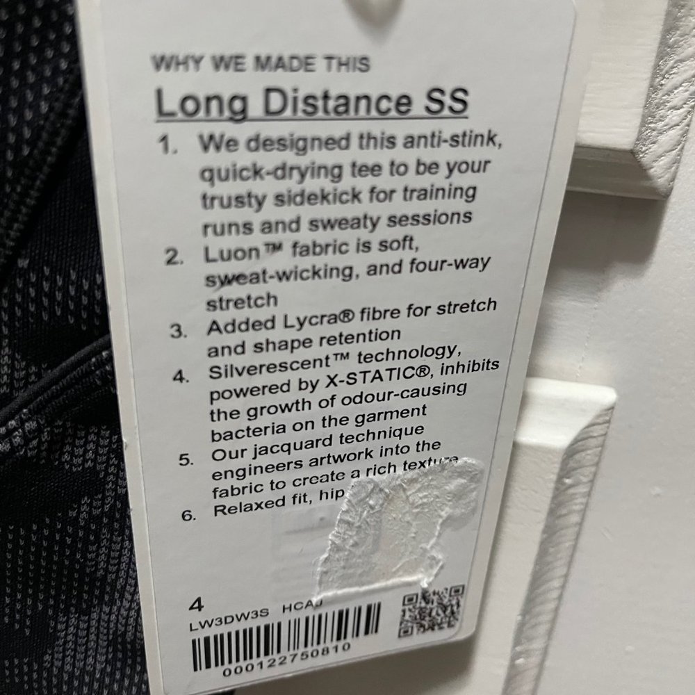 NWT LULULEMON LONG DISTANCE SHORT SLEEVE, SIZE 4 - Picture 2 of 2
